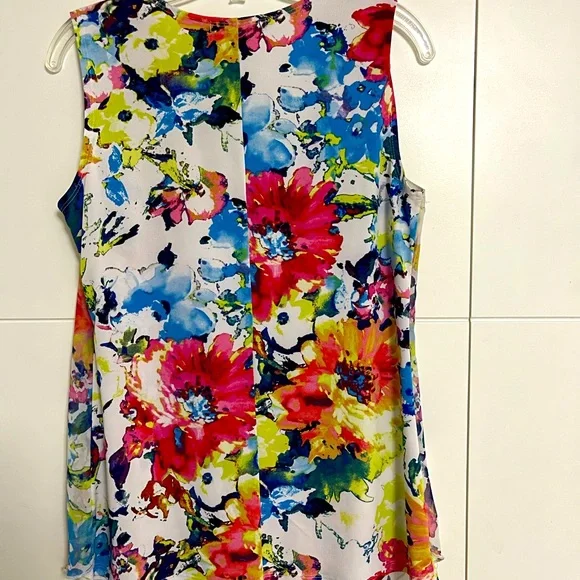 Adele & May - Women Blouse - Picture 4 of 5